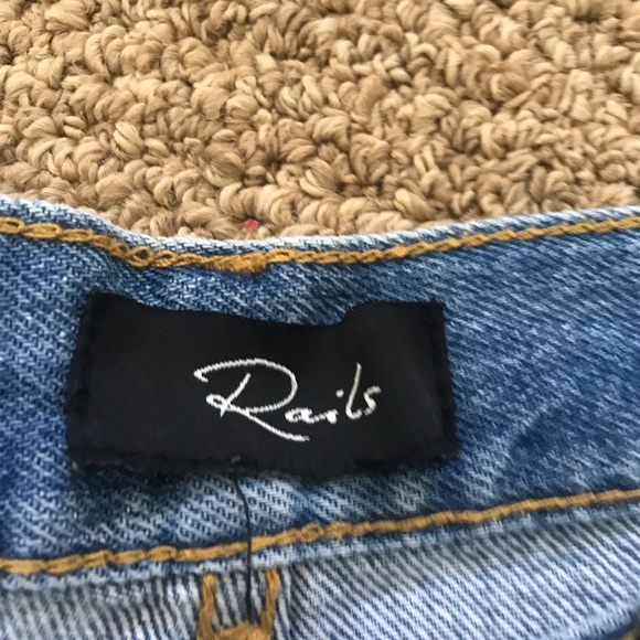 Rails size 25 jean shorts with daisies - Picture 4 of 5